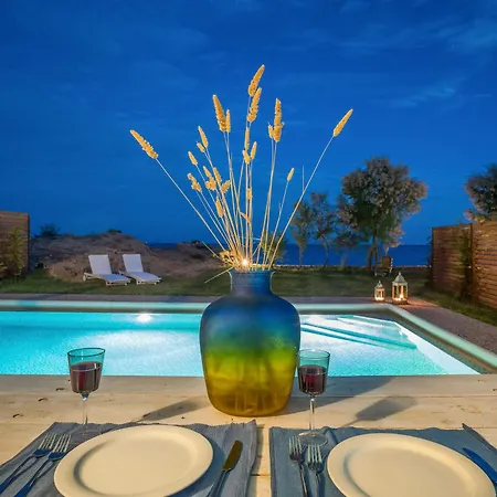 Sea Gems Luxury Villa Vasilikí